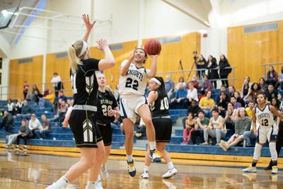 Yanai S Late 3 Point Play Powers Carleton Women S Basketball Past