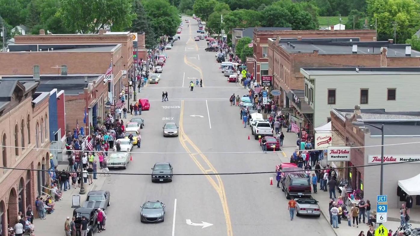 Classic Car Roll In Henderson Scene