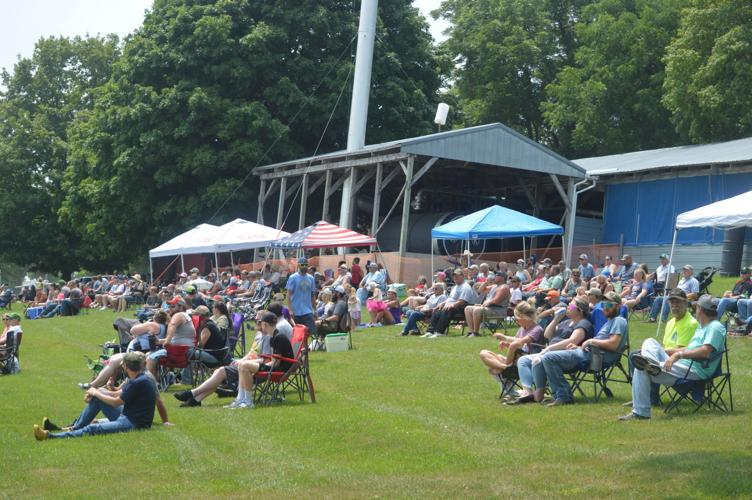 Tractor Pull Crowd