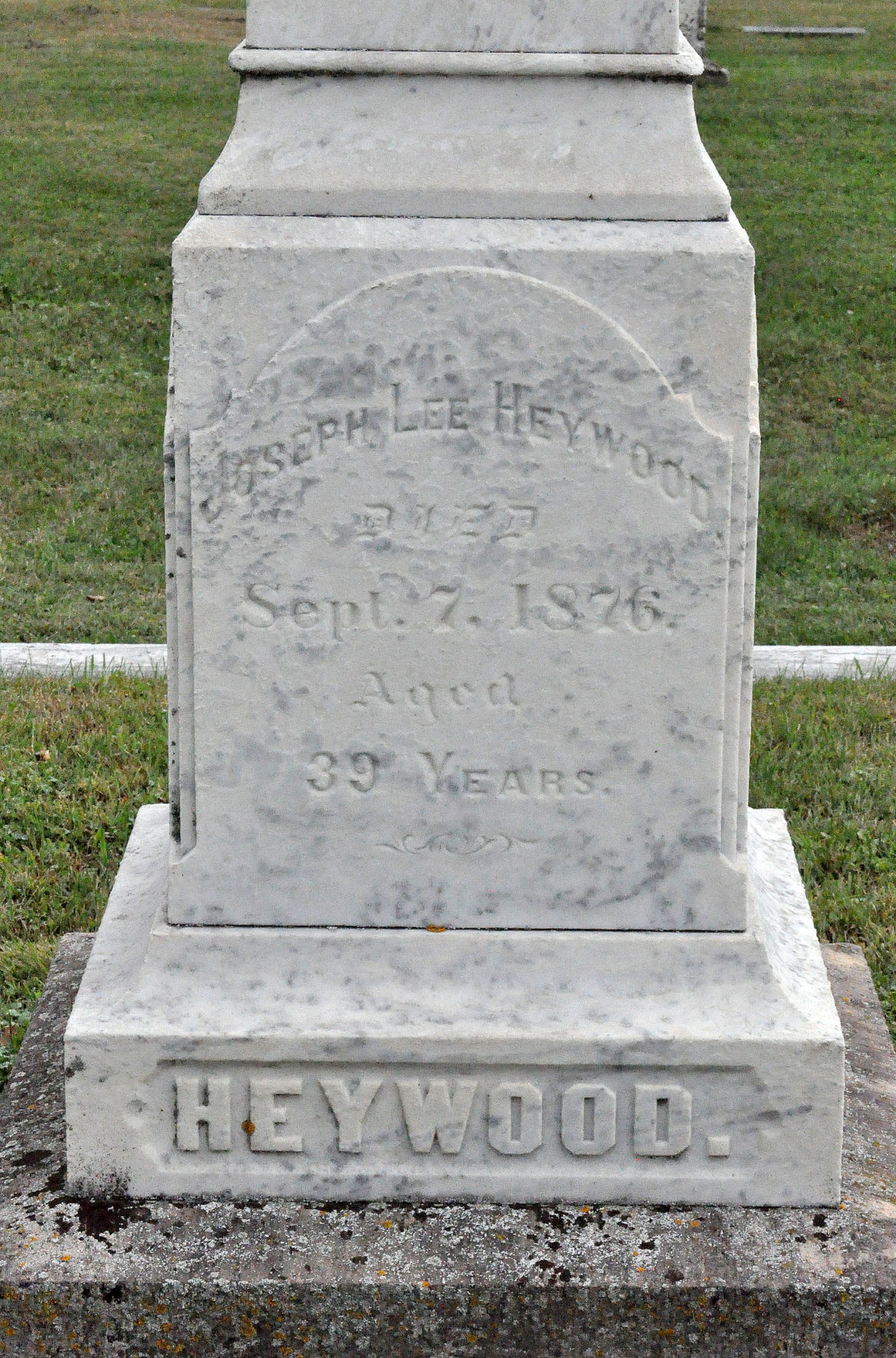 GALLERY Graveside service recognizes bravery, heroics of Heywood