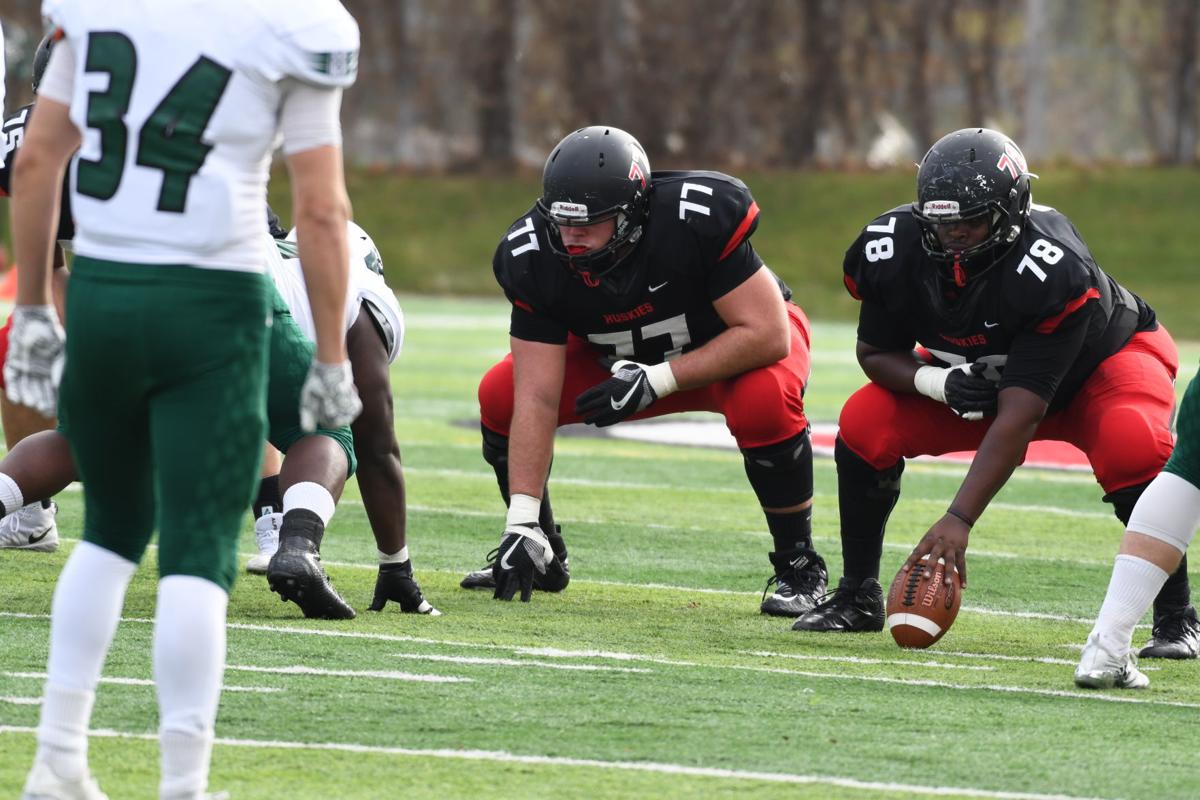 Antoine Penciled In As St Cloud State S Starting Center Sports