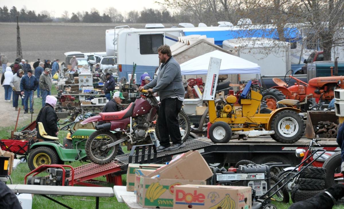 Pioneer Power swap meet draws crowds from across the country News