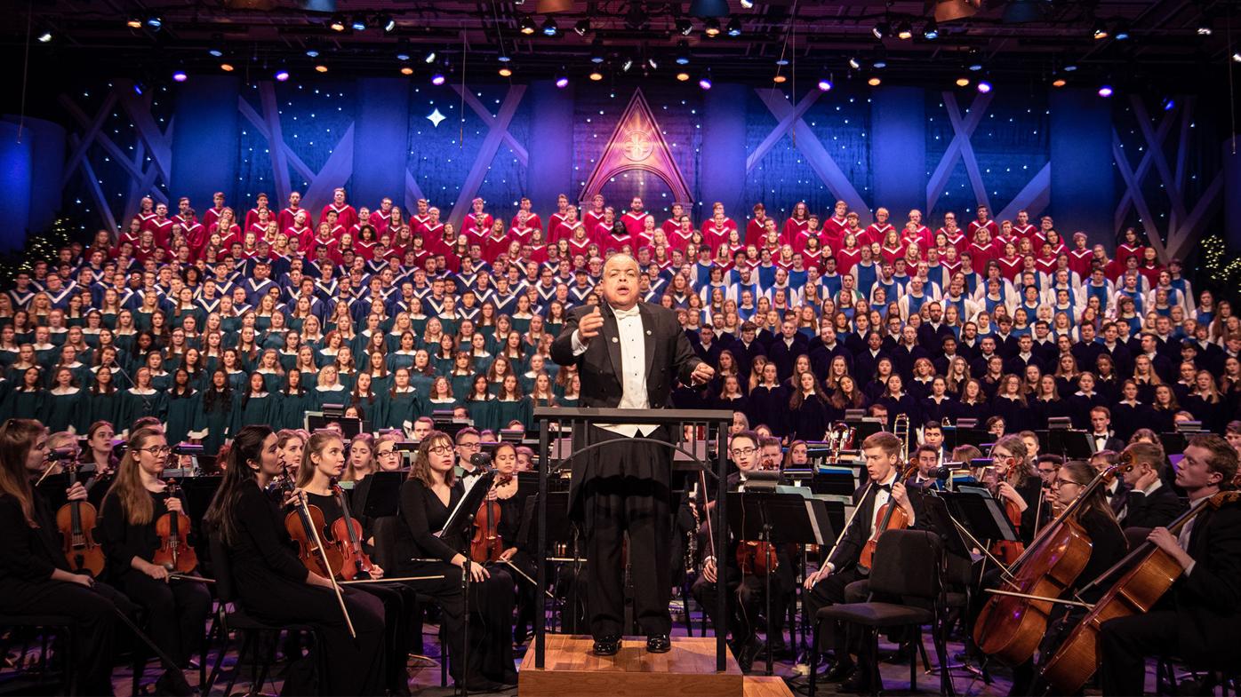 St. Olaf College reimagines annual Christmas festival during global