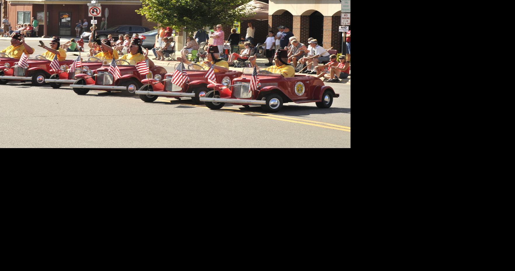 STOP AND SMELL THE ROSES Kenyon Rose Fest has much to offer Aug. 1820