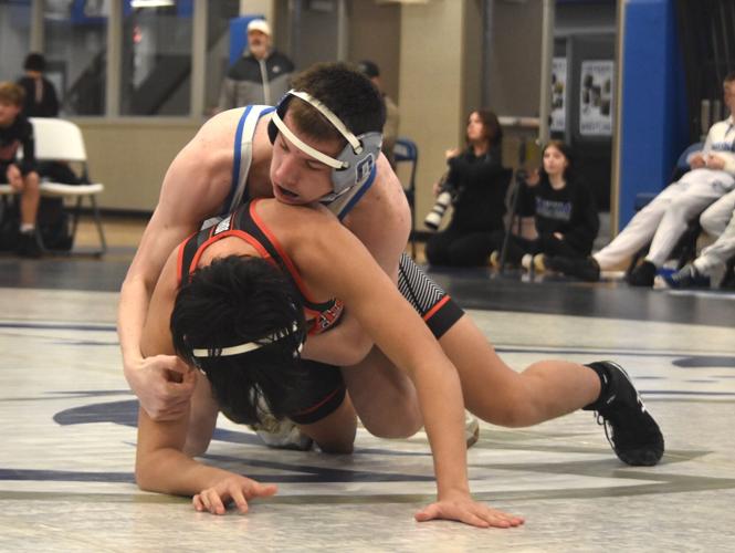 Huskies dominate at last home meet, set sights on sections | Sports ...