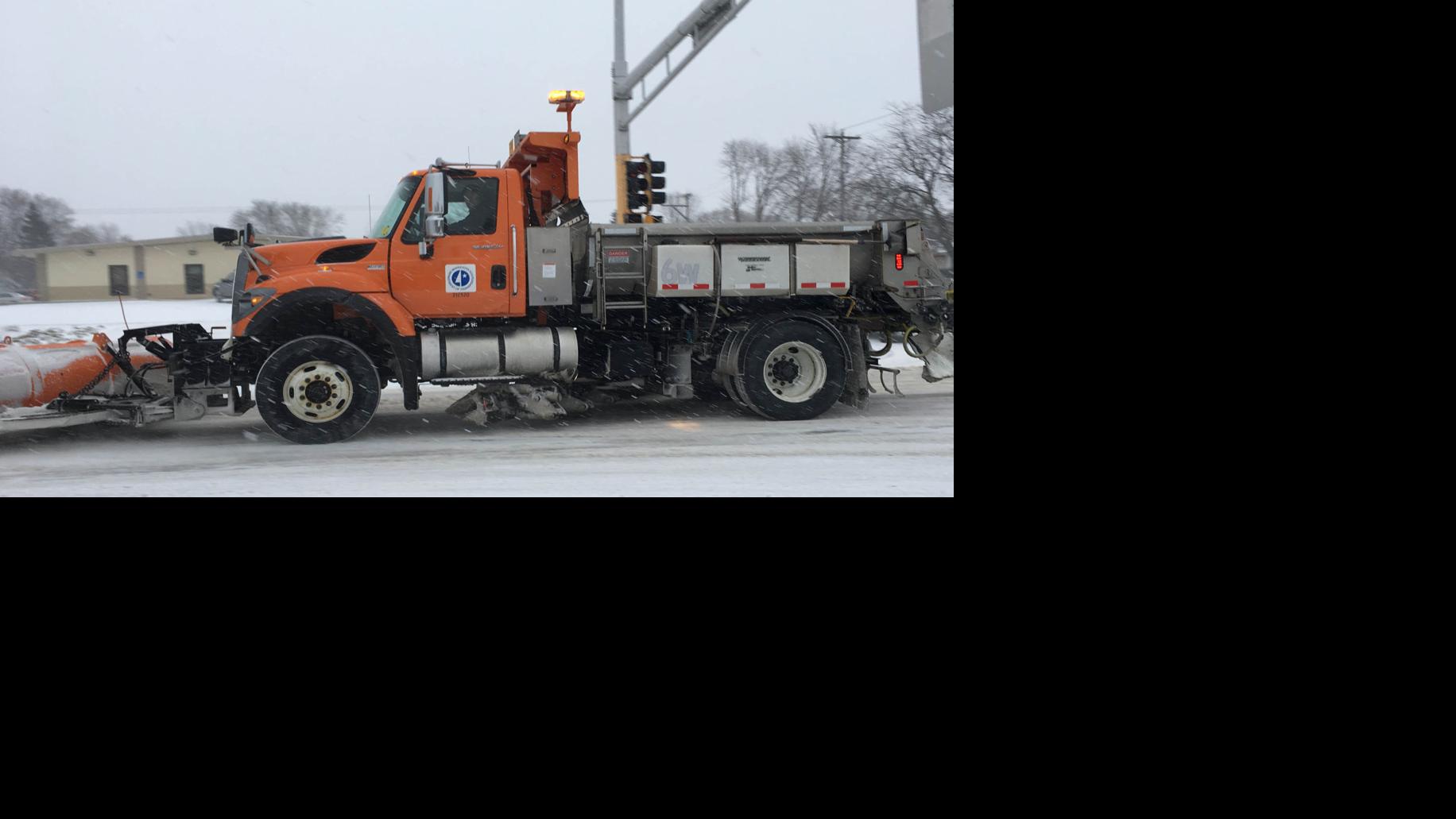 City declares snow emergency