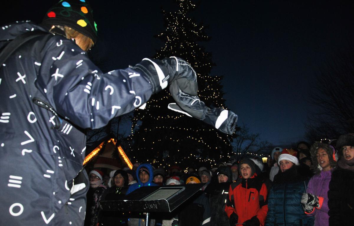 Winter Walk Brings Its Magic To Downtown Northfield News