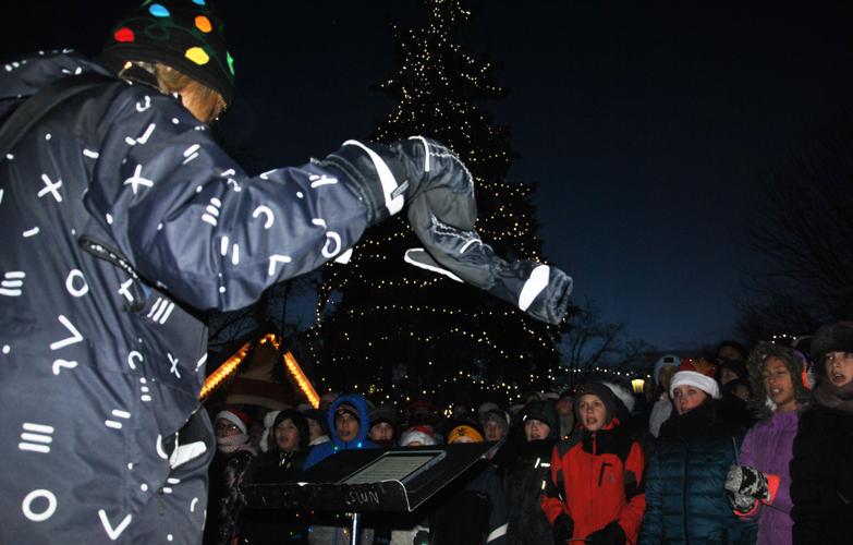 Winter Walk brings its magic to downtown Northfield News