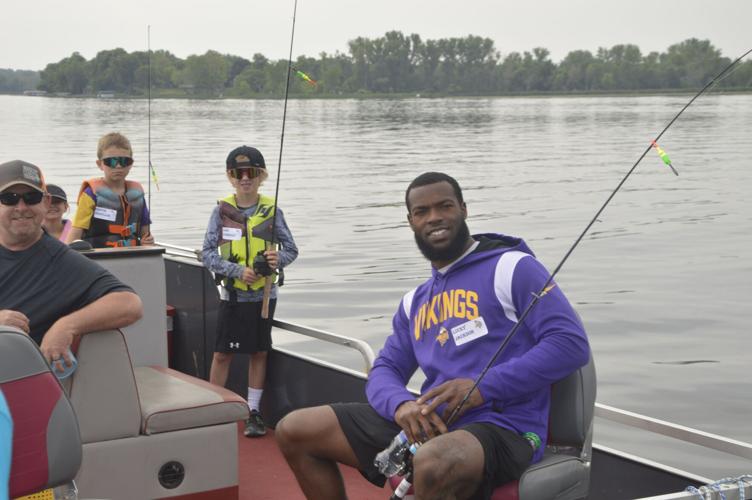 Vikings join local kids for Youth Fishing Outing, News