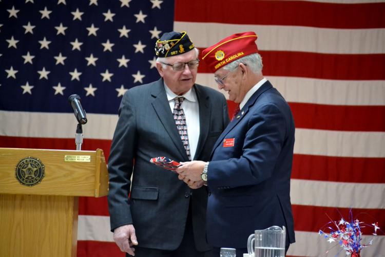 American Legion national commander Oxford makes tour stop in Waseca ...