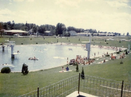 pine ridge swimming pool