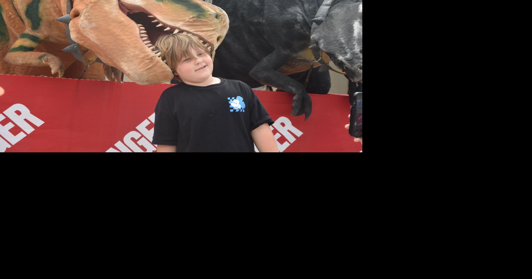 Le Sueur Library kicks off summer reading with prehistoric party