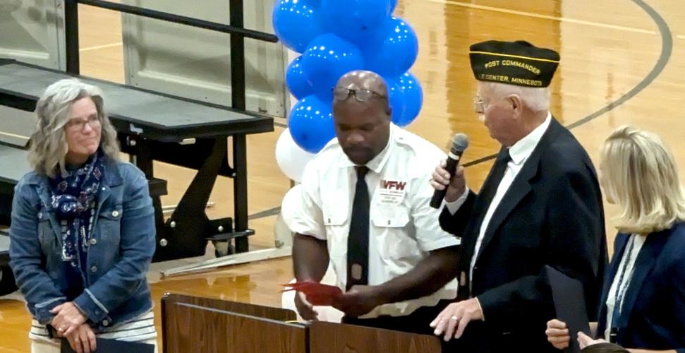Young and old take the lead at Le Center Veterans Day ceremony News