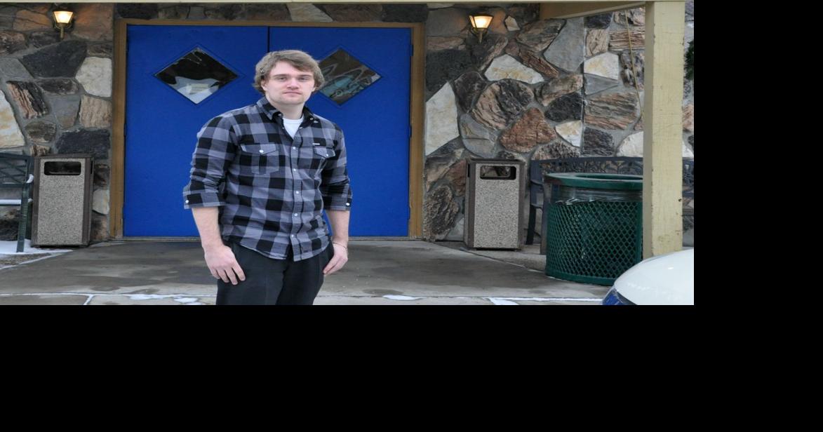 Le Center American Legion's new bar manager fits right in News