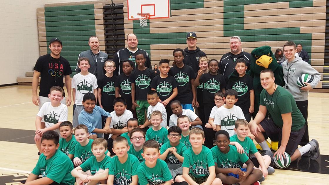 Little Falcons Boys Basketball Camp Back In A Big Way Sports