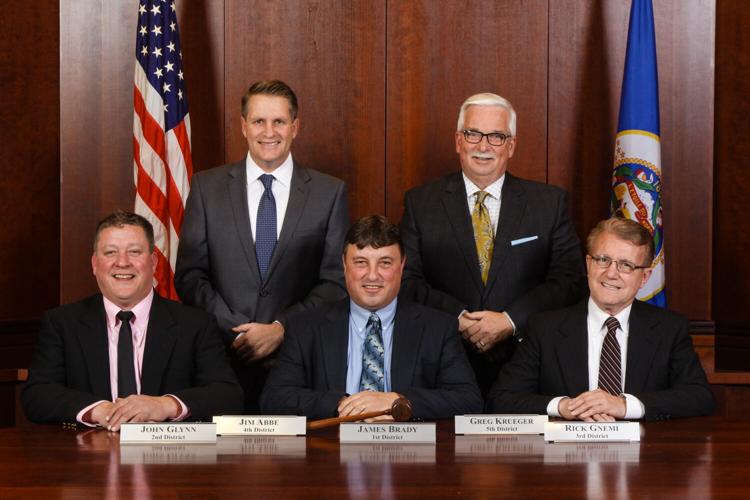 County board approves search for new administrator as Golberg prepares