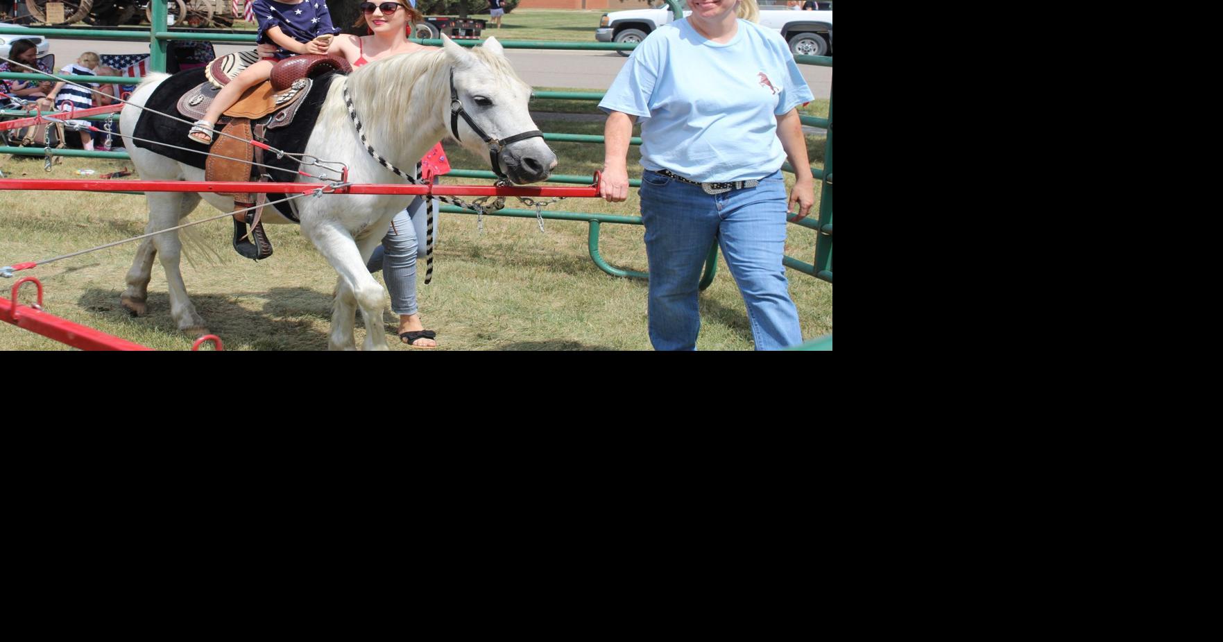 Blooming Prairie prepares for thousands back at Old Fashioned Fourth of July News