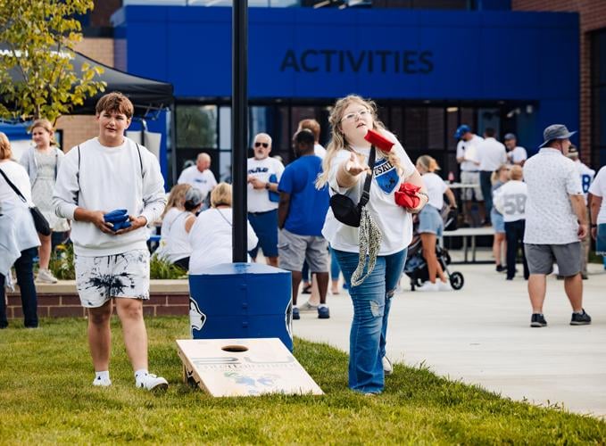 husky-nation-celebrates-inaugural-game-on-federated-field-news