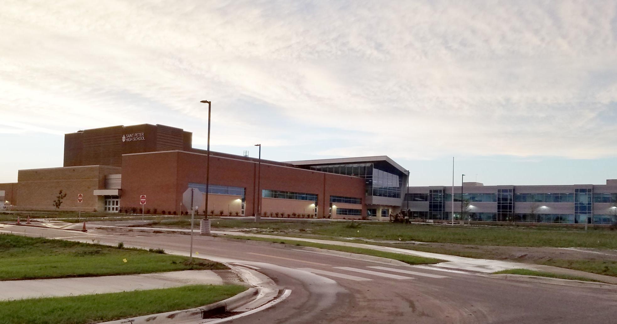 St. Peter Public Schools projected to wipe out fund balance in 2025 without intervention - Vimarsana News