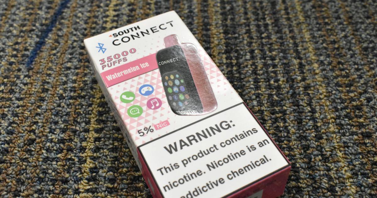 Northfield holds off on possible ban on flavored vapes sales | News | southernminn.com Northfield holds off on possible ban on flavored vapes sales | News | southernminn.com