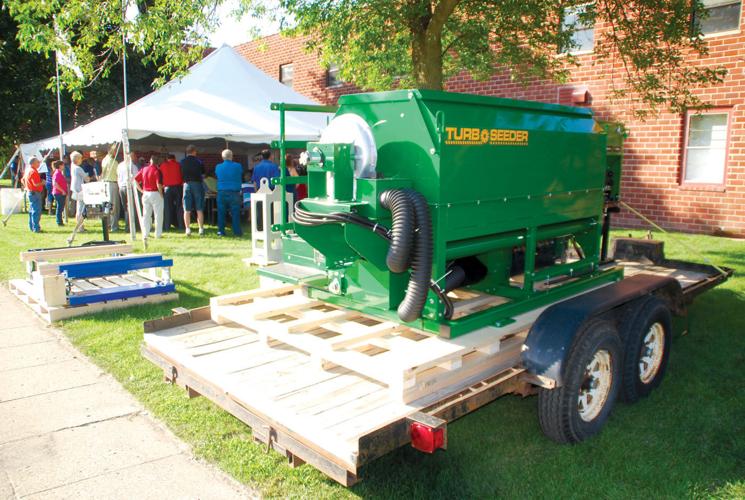 Gandy celebrates 80 years in Owatonna News