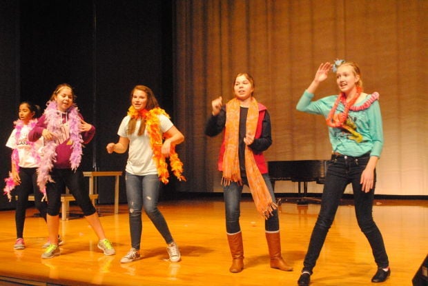 Northfield Middle School Eighth Graders Present Best Of Broadway Northfield News Southernminn Com