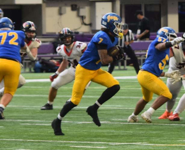 Deron Ruddell Bluejays' historic season comes to a close with 17-7 loss to Cardinals ...