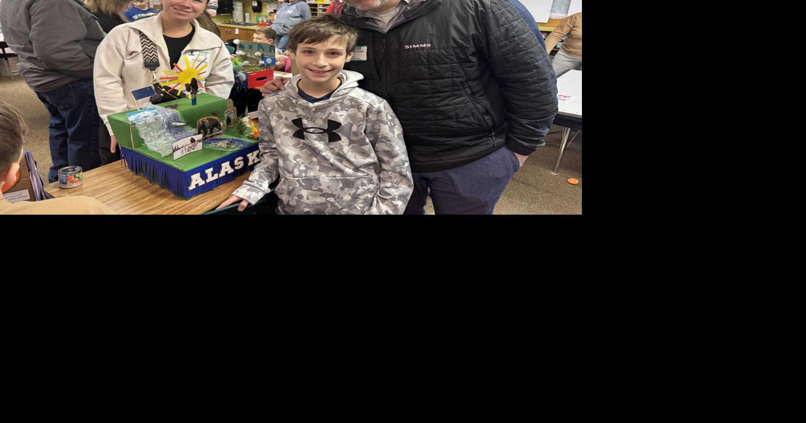 Lincoln 4th graders present 'state float' projects | Community ...