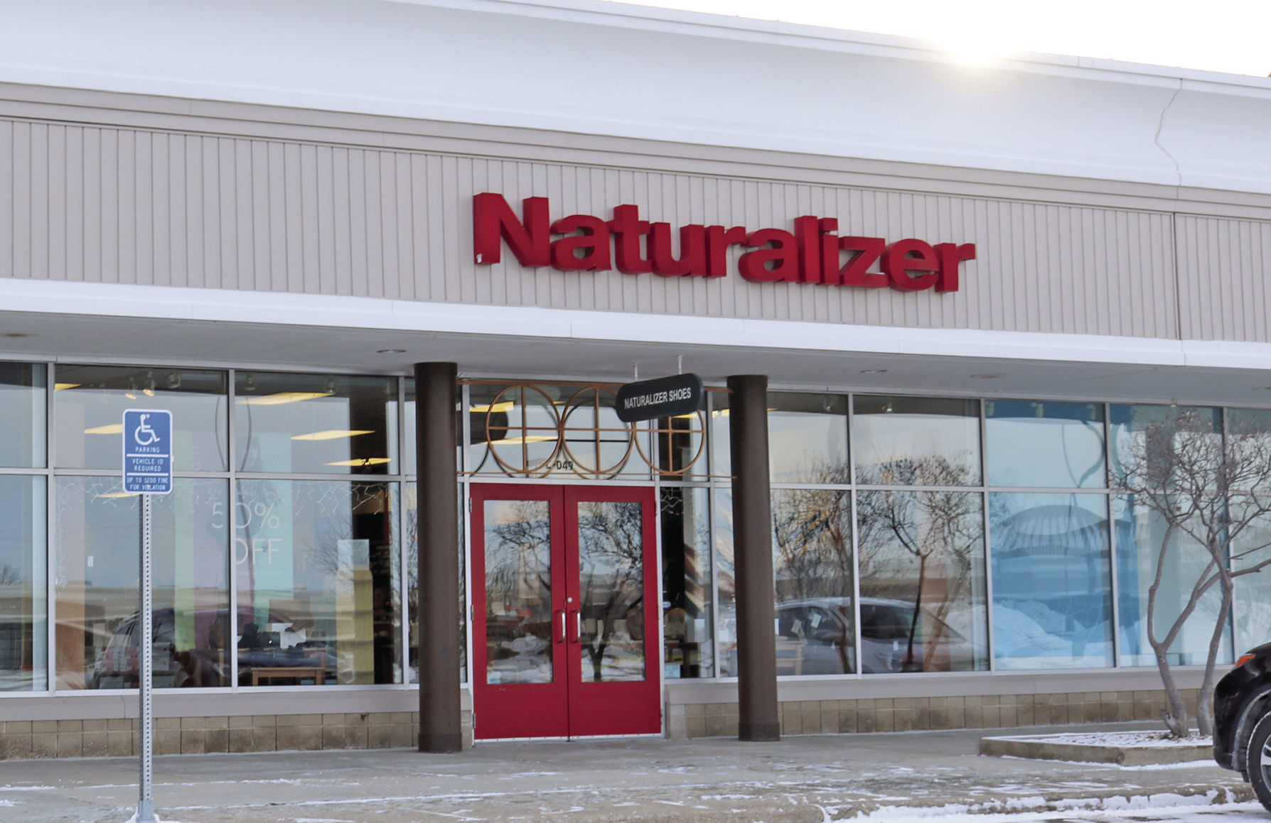 naturalizer store