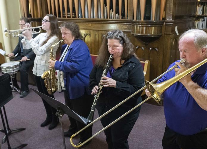 Le Center’s 'Music Man' Leonard Teel takes final curtain call News