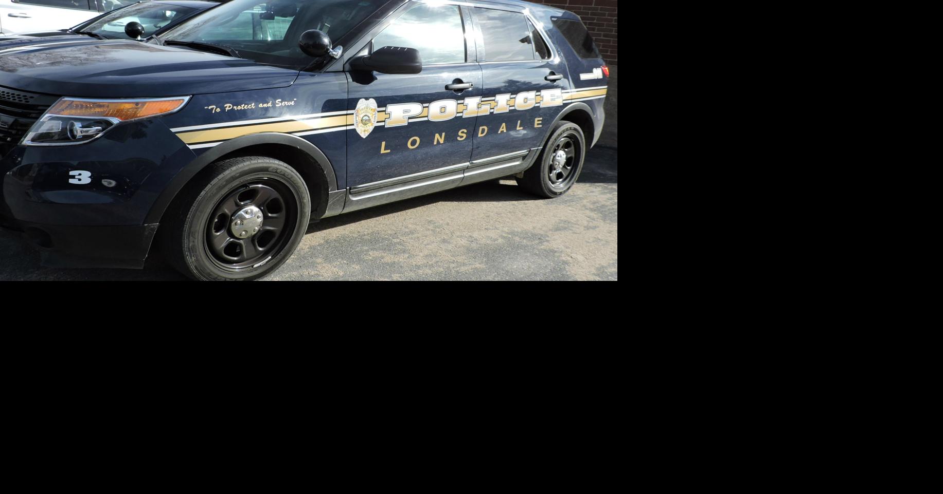 UPDATE Lonsdale police chief says man offers to expose himself to