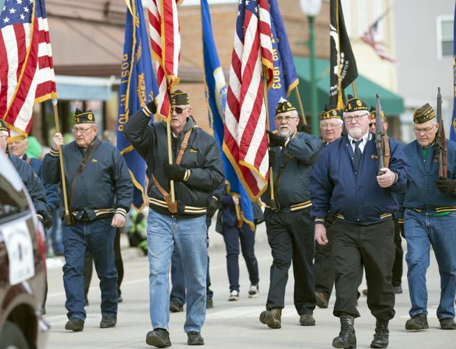 Le Center's Minnesota Ave. greets St. Patrick's parade News