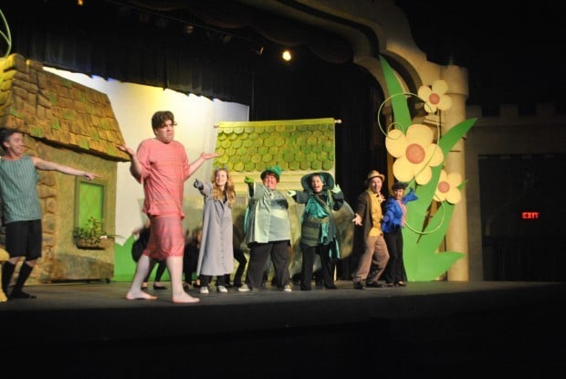 Regional actors bring 'Toad and Frog' to Faribault stage | Arts And ...