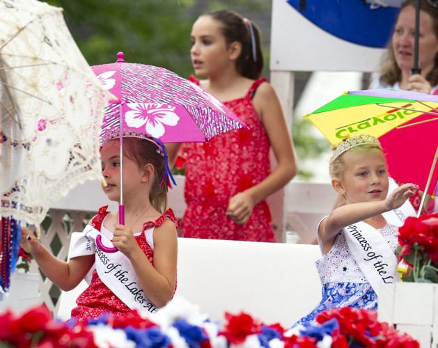 Elysian 4th of July celebration goes on despite rain News