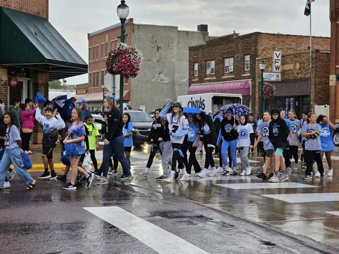 PHOTOS TriCity United visits communities in parade News