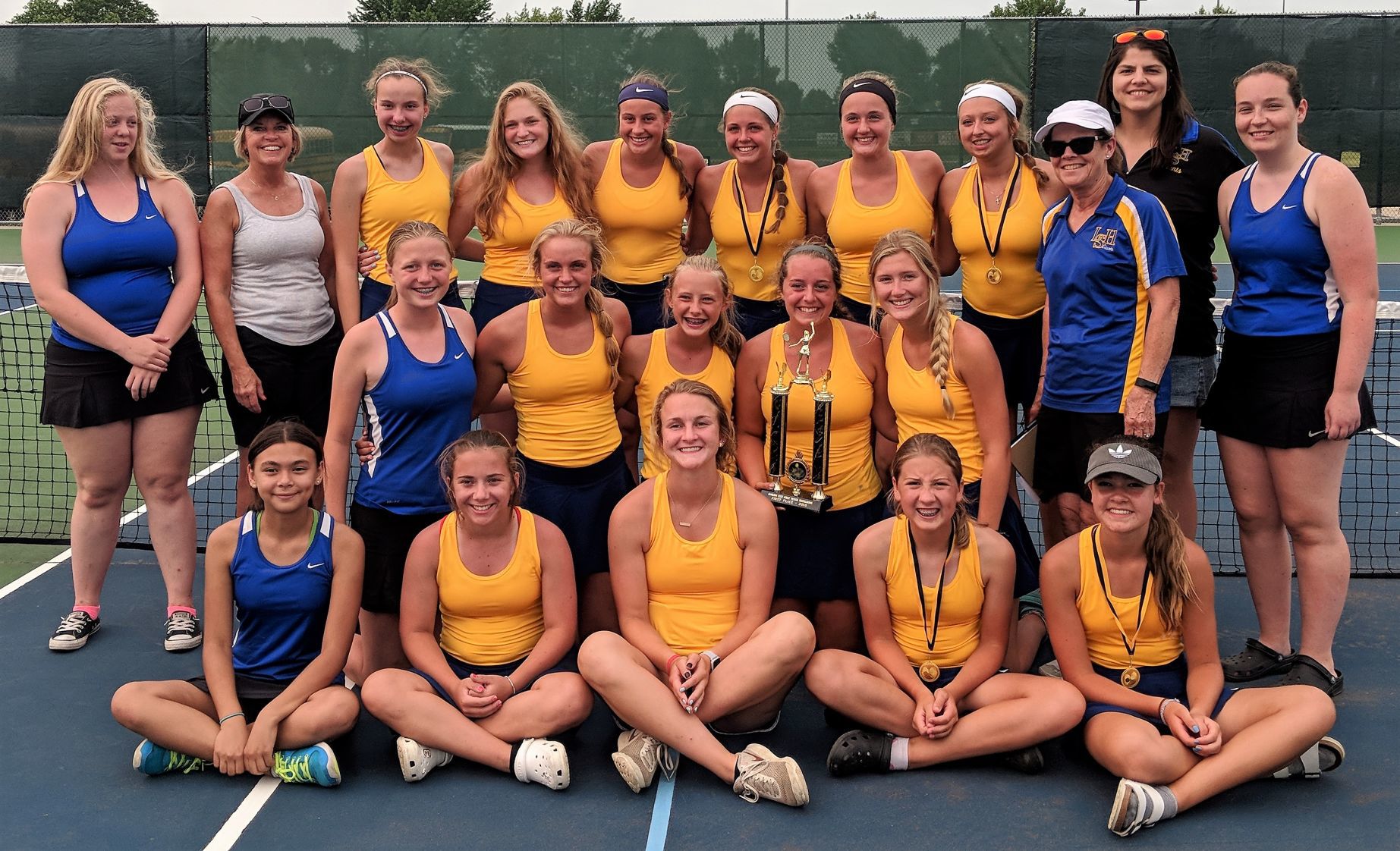 Giants Sweep Varsity, Junior Varsity At East Girls Tennis Tourney ...