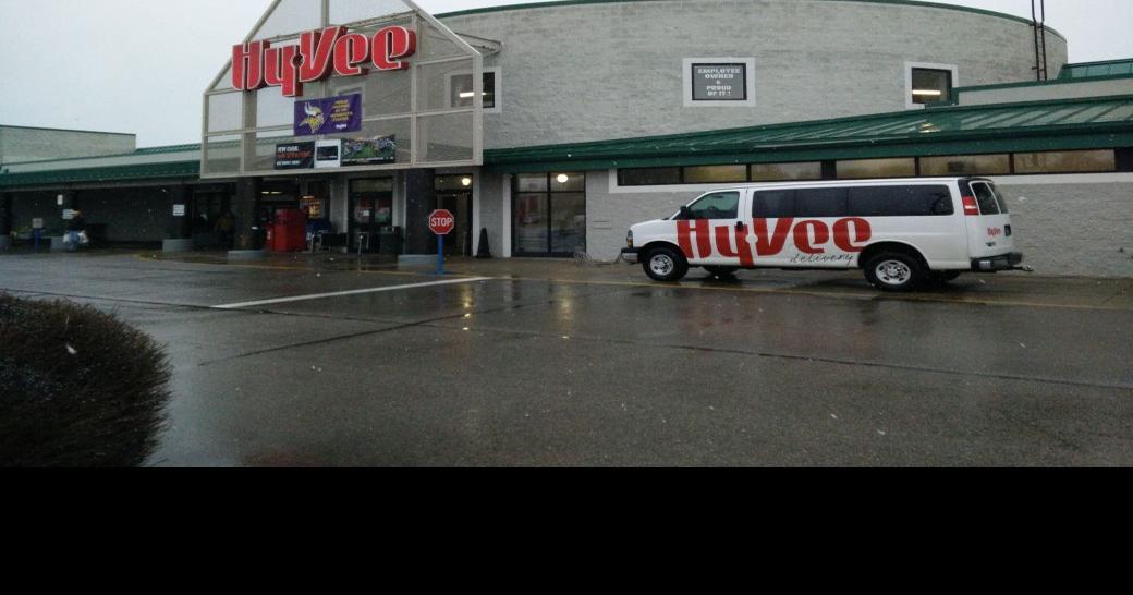 HyVee now offering curbside pickup and delivery News