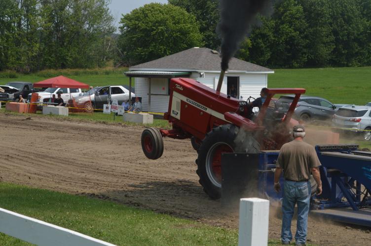 Pioneer Power hosts 10th annual summer pull News