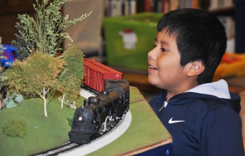 Winter Walk brings its magic to downtown Northfield News
