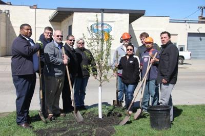 Pinnacle Foods - Birds Eye celebrates Earth Day | Waseca County News