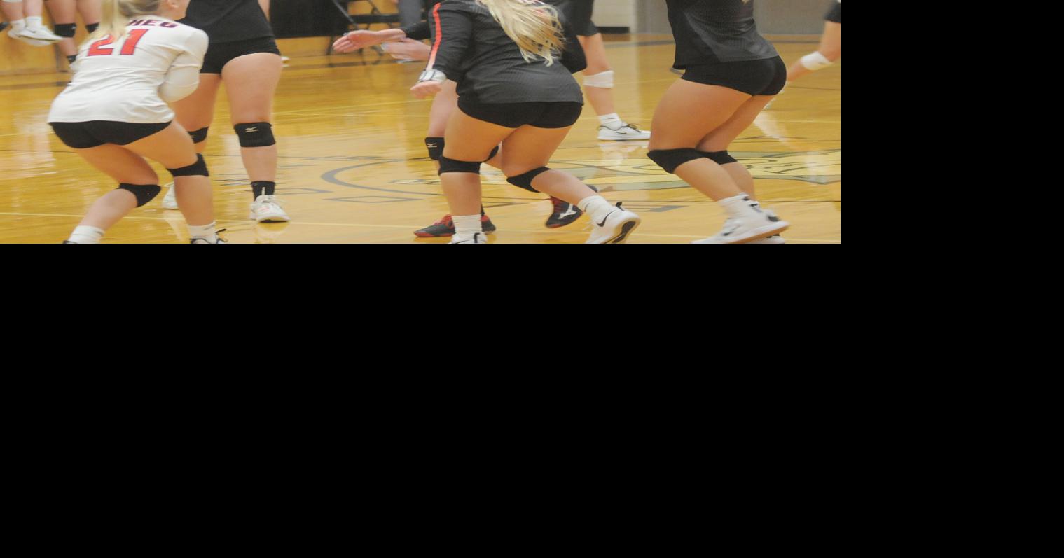 Volleyball: Patience pays off for Panthers | Sports | southernminn.com