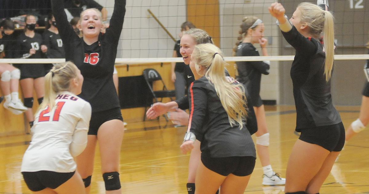 Michelle Datuin Volleyball: Patience pays off for Panthers | Sports | southernminn.com