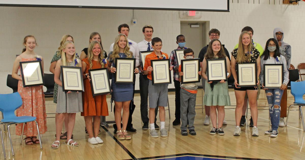 Owatonna Middle School awards two young leaders News
