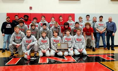 K W Restling Surges Past Blue Earth Area For Section 2a Title Falls Shortly After In State Quarterfinal Sports Southernminn Com