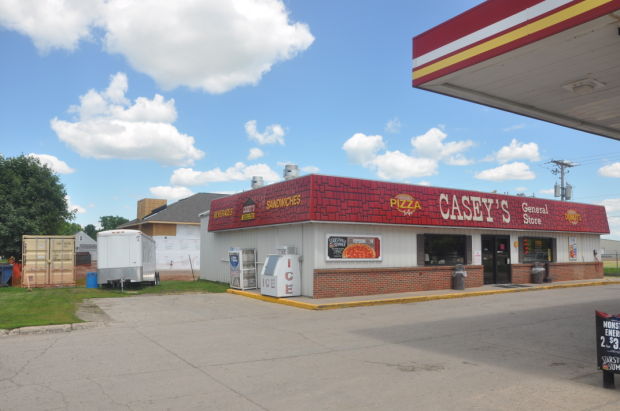 Renovations to Le Center�s Casey�s General Store force
