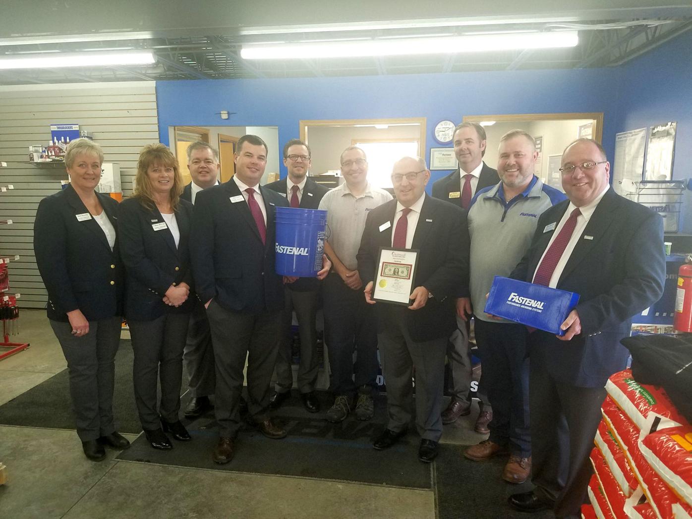 Owatonna Chamber of Commerce welcomes Fastenal | Community |  southernminn.com