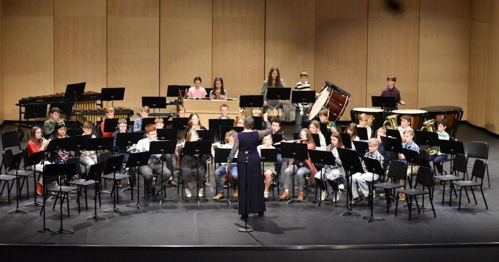 SPMS 5th- and 6th-grade bands perform in spring concert - Vimarsana News