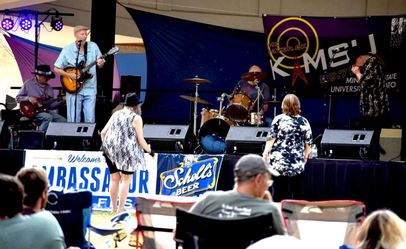 PHOTOS Dancing, music, community, sunshine (and rain) at Blues Fest