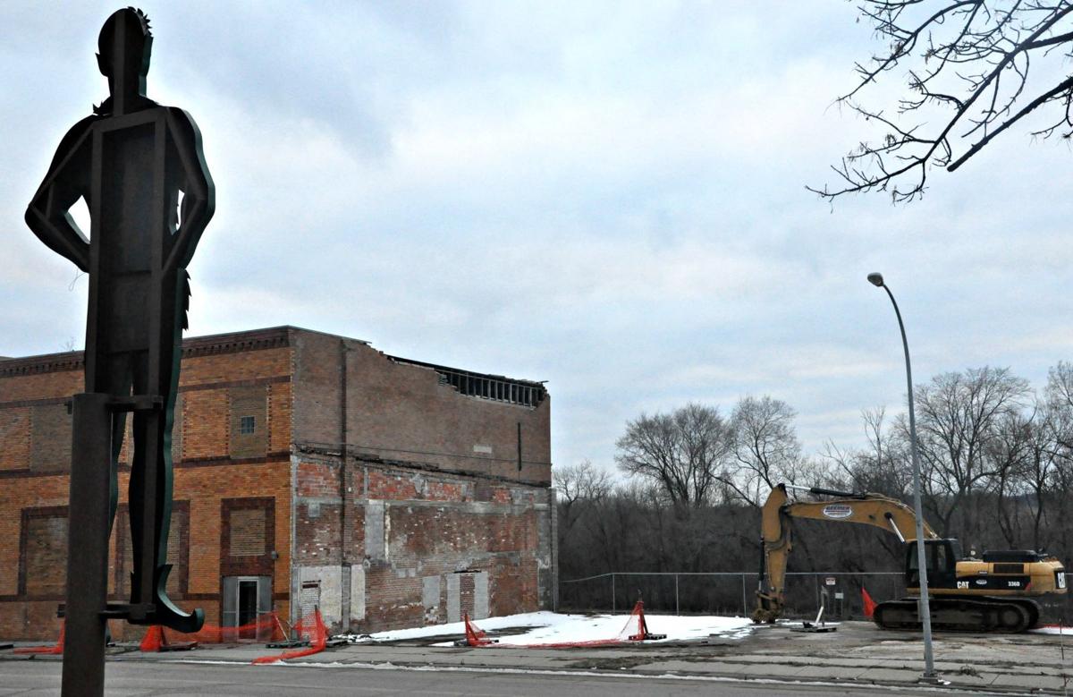 In the Valley A town without its Giant News