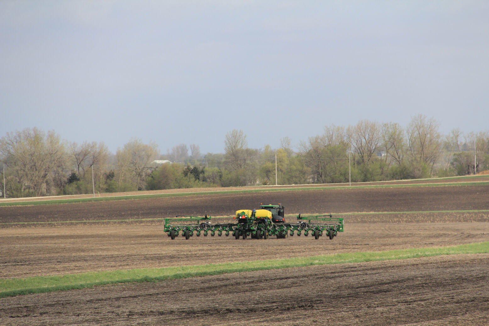 Farm Rite Long Prairie Mn MN PRAIRIE ROOTS: Into rural southern Minnesota during spring planting ...